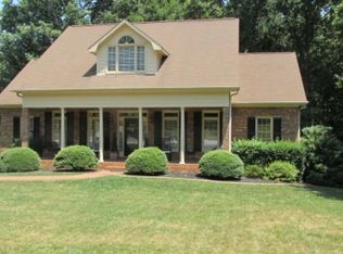 907 Ridge Gate Dr, Lewisville, NC 27023