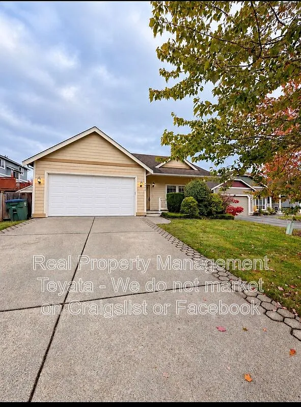 3 bed, 2.0 bath, 1410 sqft, $2,700 — Photo 1