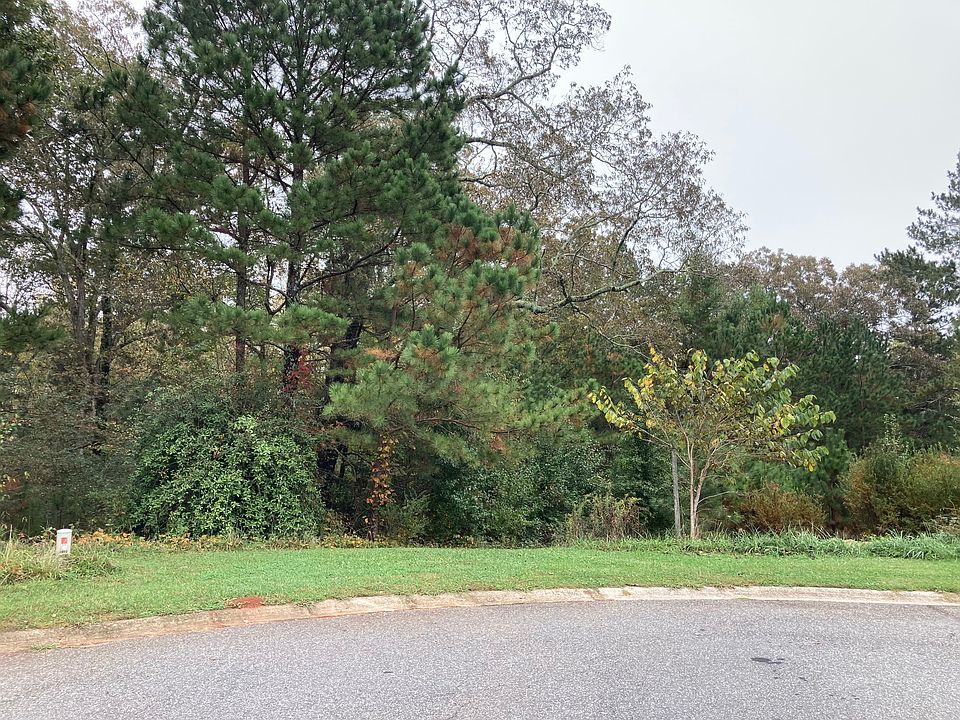 1st image of 1814 Daffodil Ct Lot 26