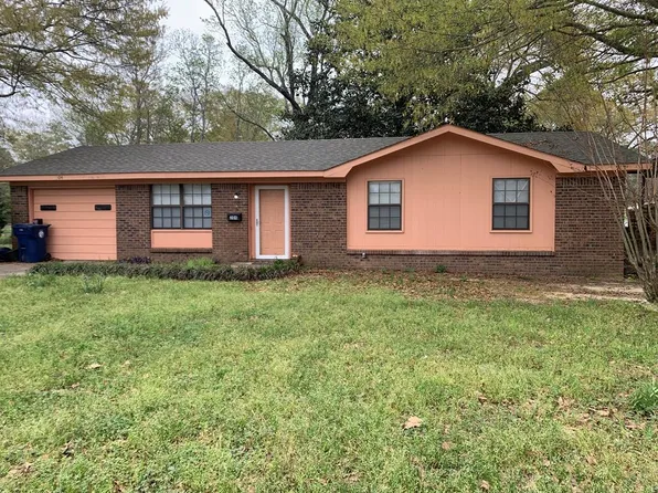 304 Malibu St, Dothan, AL 36303