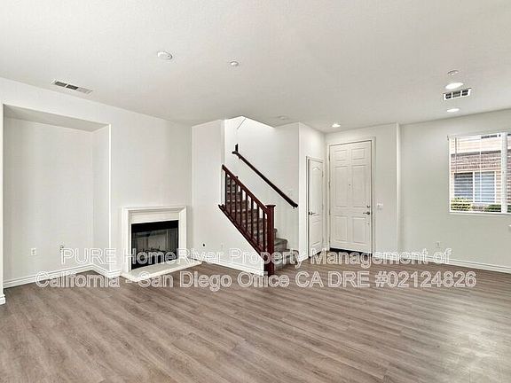 5th image of 17008 New Rochelle Way