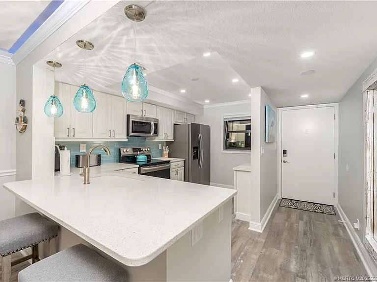 9400 S Ocean Dr #706B — Photo 5