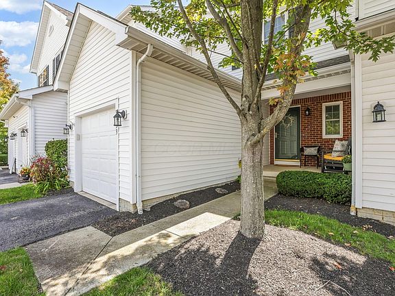 3rd image of 3933 Hill Park Rd