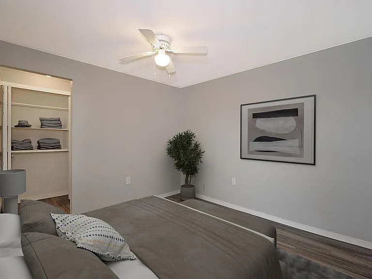 District Royal Oak Apartments — Photo 7