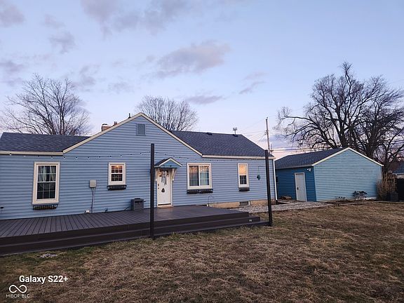 2nd image of 2441 Northview Ave