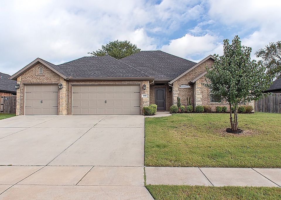 1st image of 4960 W Tumbleweed St