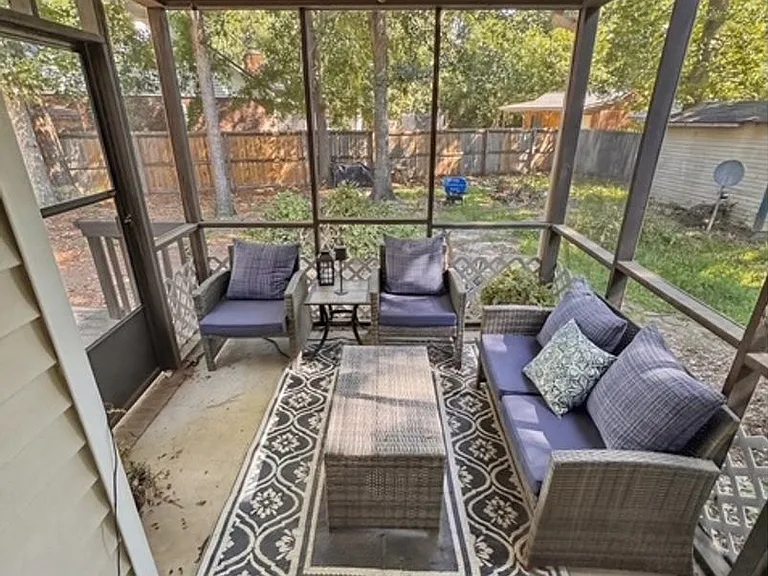 115 Juniper Ct — Photo 4