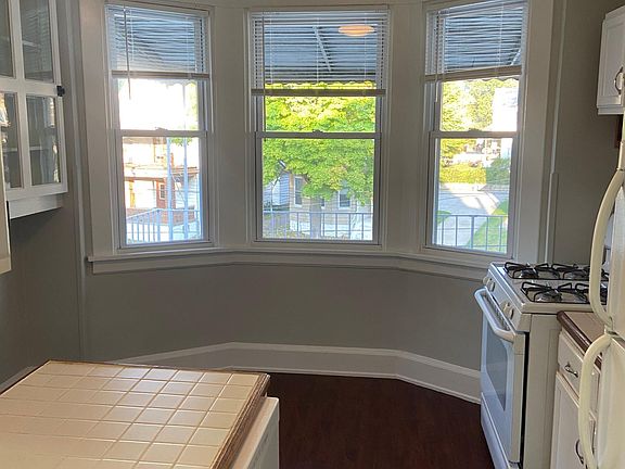 4th image of 4019 Huston Ave #2