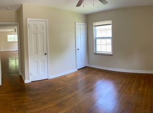 1070 S Cassingham Rd #D, Columbus, OH 43209