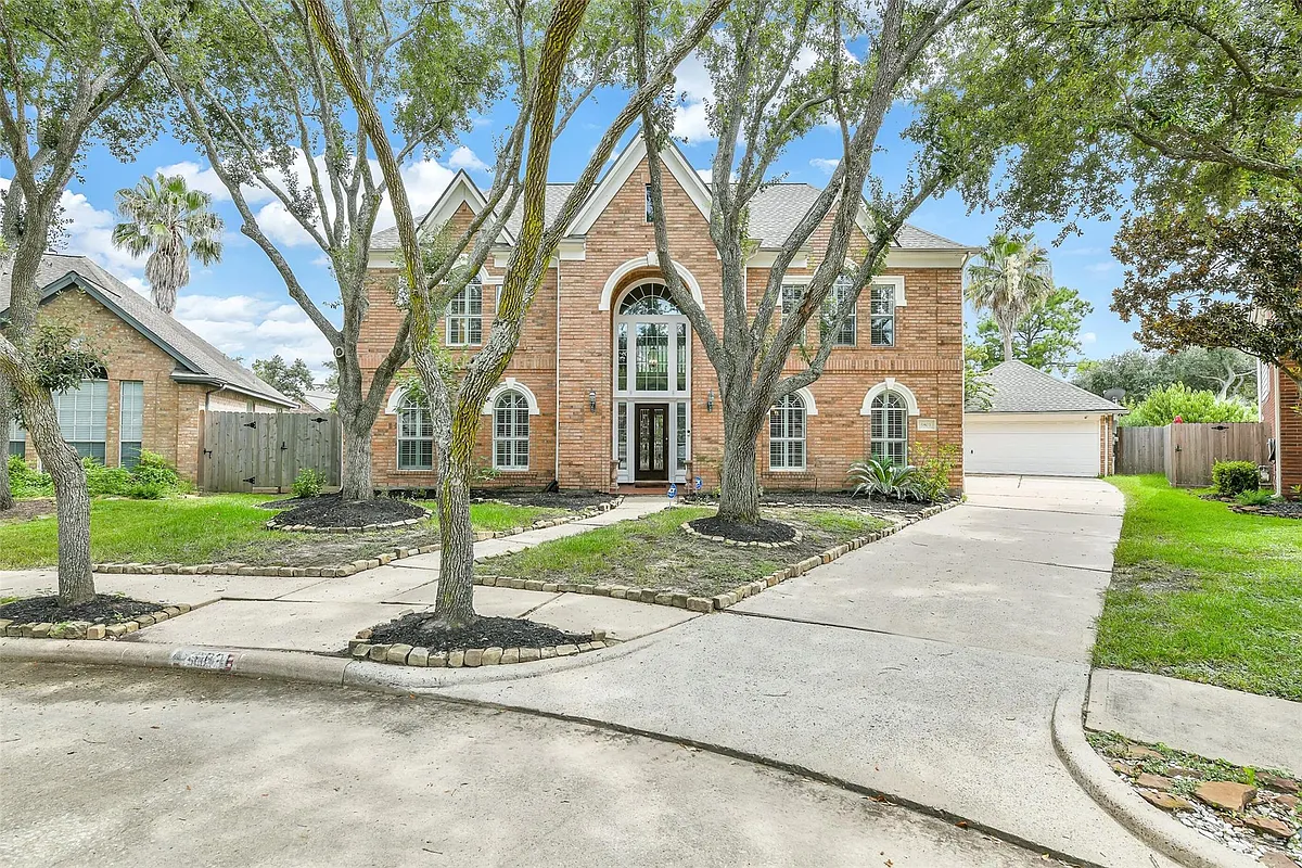 Building Photo - 5803 Song Ridge Ct