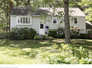 31 Brentwood Rd, Cape Elizabeth, ME 04107
