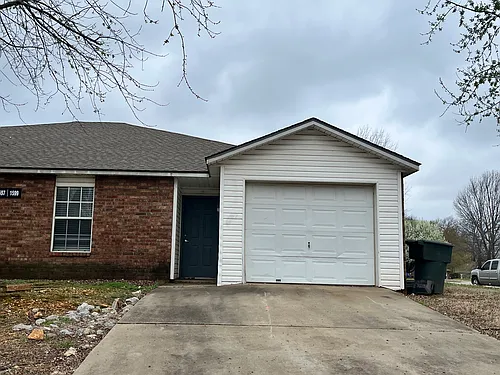 1428 N Boxley Ave #1428 Photo 1