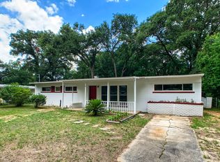 8 Edgemont Dr, Pensacola, FL 32506