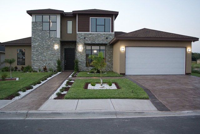 1st image of 2501 Holland Ave