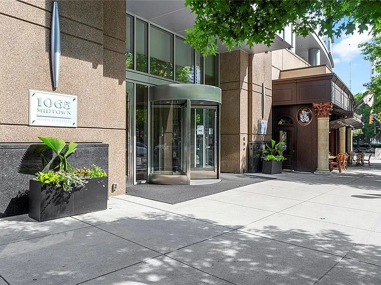 1065 Peachtree St NE #3005 — Photo 27