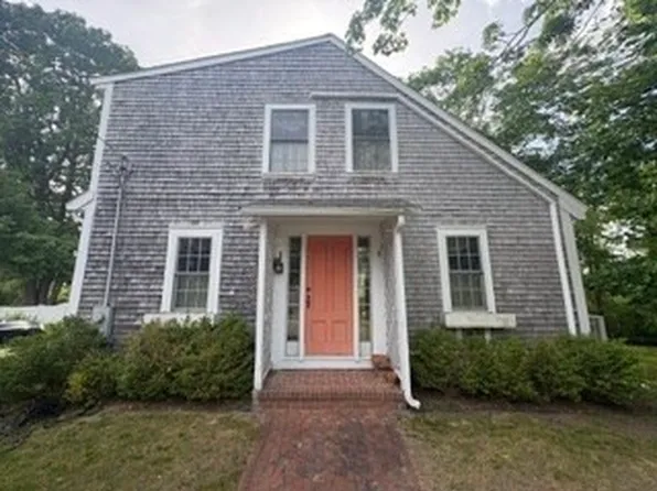 96 Summer St, Kingston, MA 02364