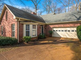 1011 Clearview Dr, Nashville, TN 37205
