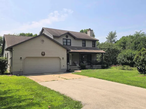10790 Salisbury Rd, Pleasant Plains, IL 62677