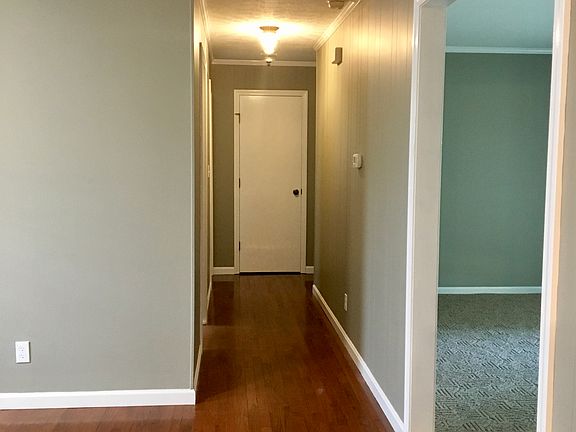 5th image of 312 Vanhooser Dr