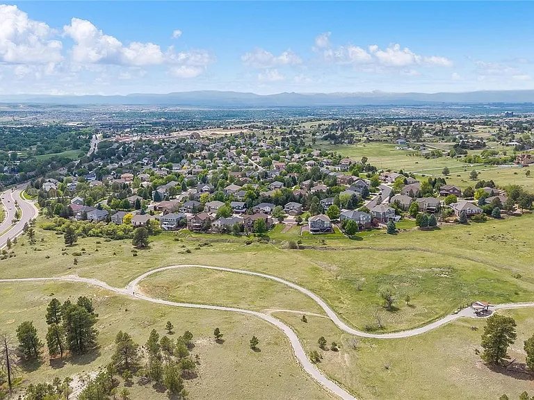 10796 Quail Creek Dr E — Photo 49