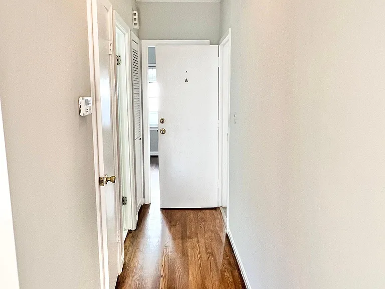 4436 Macarthur Blvd NW #3A — Photo 3