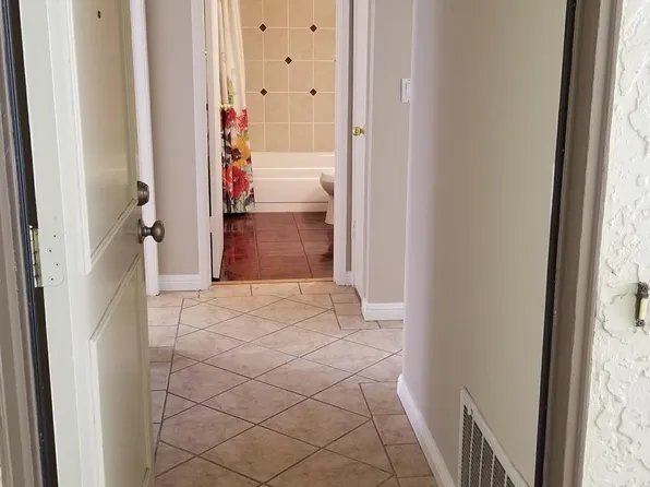 1680 Branham Park Pl #1680, San Jose, CA 95118