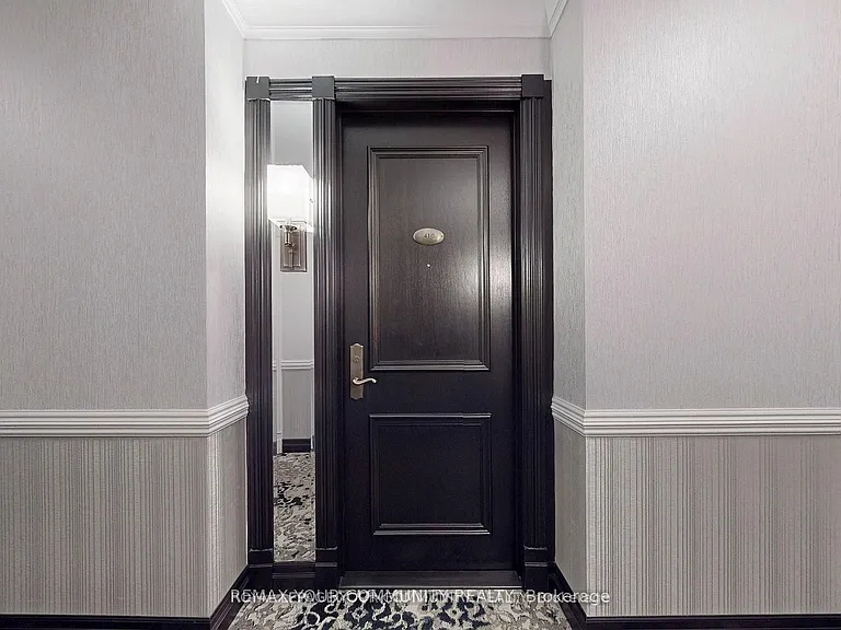 10 Old York Mills Rd #410 — Photo 8