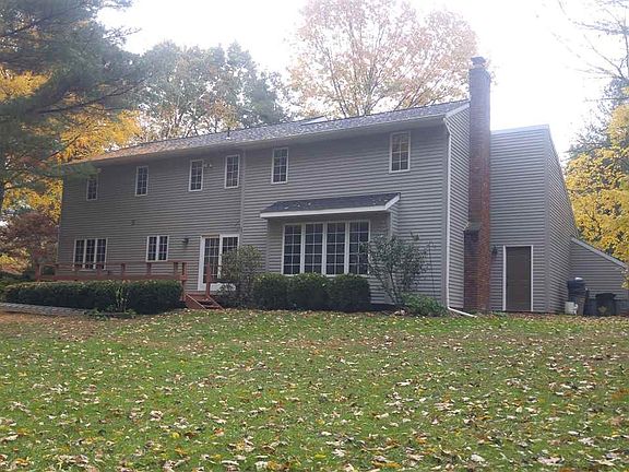 3rd image of 1021 Valerie Dr