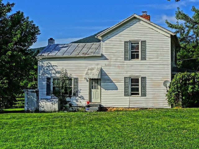 2nd image of 250 S Montevideo Cir
