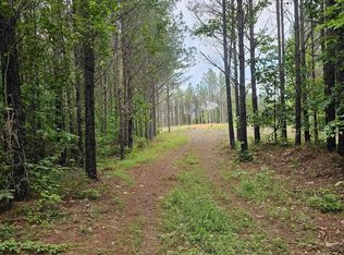 2063 Wedgewood Dr, Linden, TN 37096