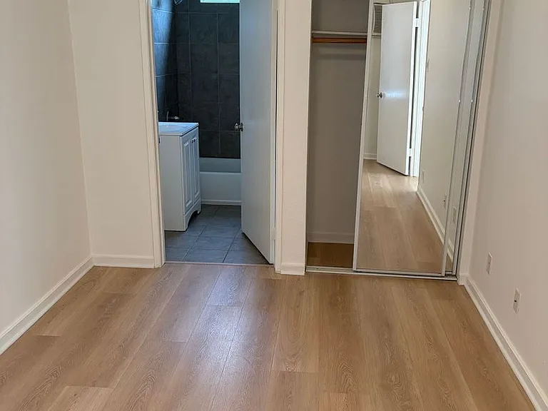 5433 Abbott Pl #14 — Photo 17