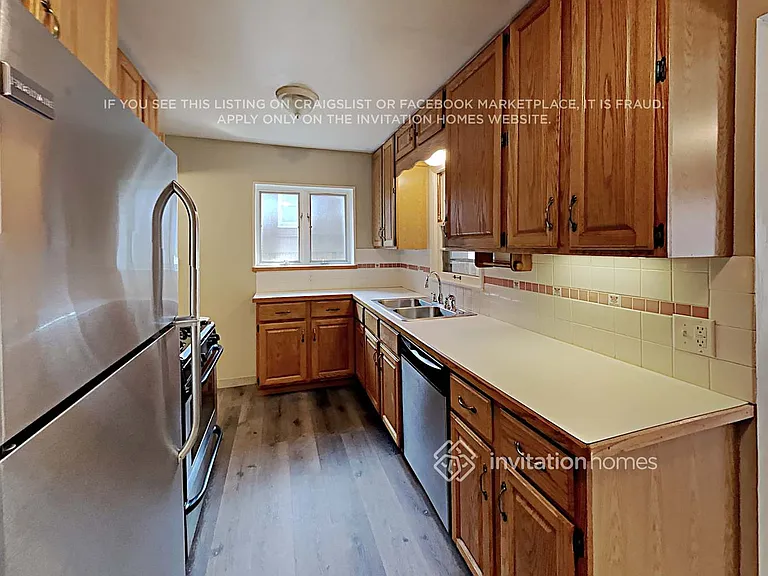 6828 Russell Ave S — Photo 10