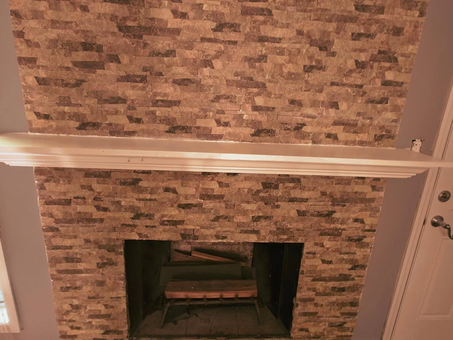 2 bed, 1200 sqft, $1,900 — Photo 3
