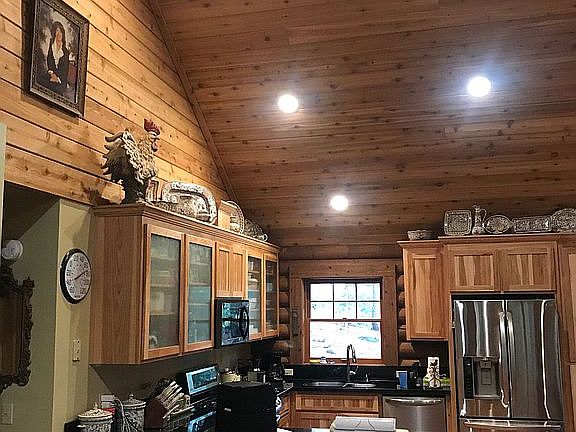 3rd image of 2182 Yana Ln