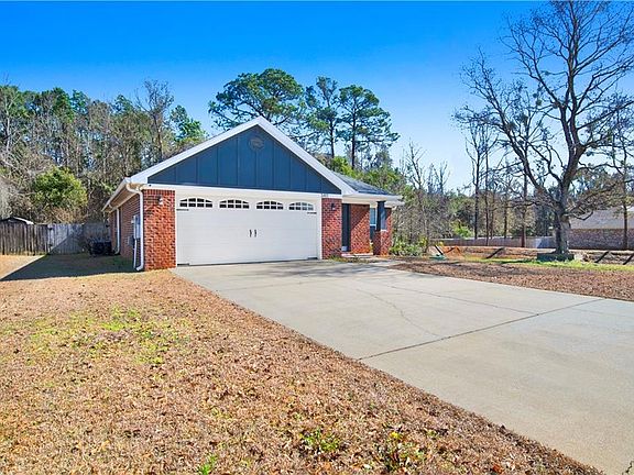 2nd image of 3411 Spring Meadow Dr E