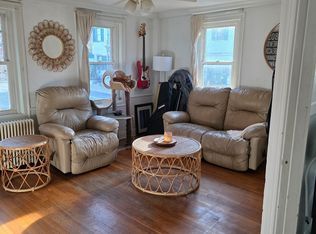 37 Court St #2, Plymouth, MA 02360