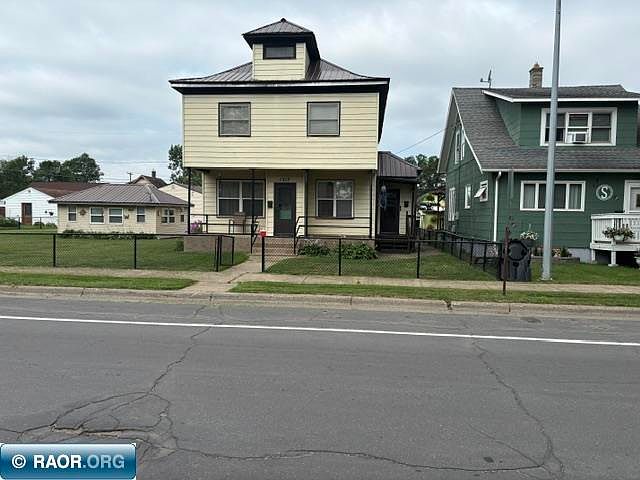 1st image of 1317 E 13th St