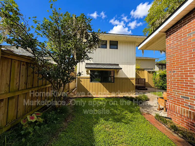 1 bed, 1.0 bath, $1,025 — Photo 4
