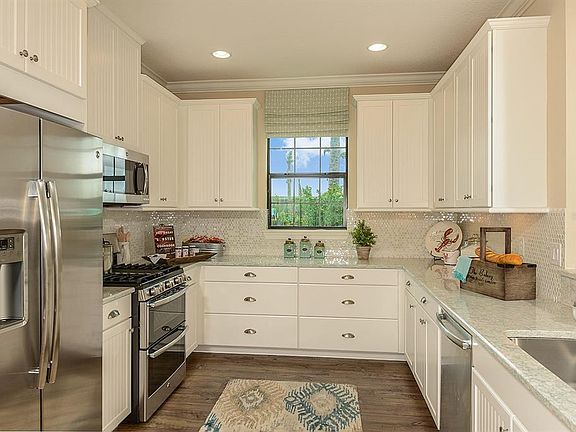 5th image of 11442 Juglans Dr