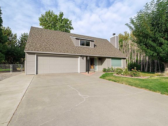 2nd image of 908 S Wilson Ct