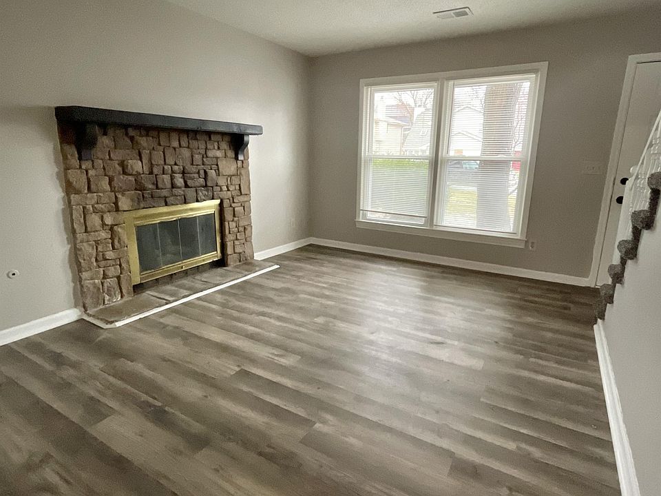 1st image of 1409 La Chateau Dr