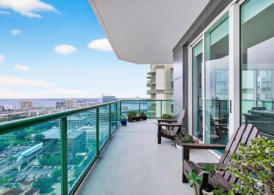 1st image of 1431 Riverplace Blvd APT 2501