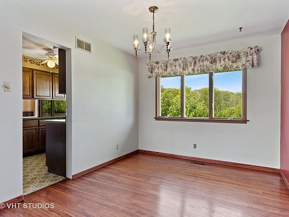 5th image of 12136 W 167th St