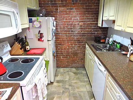 2 bed, 650 sqft, $4,000 — Photo 3