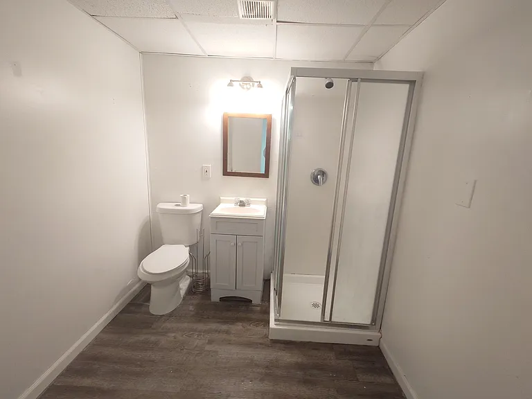 468 Center Rd SE #21-B — Photo 5