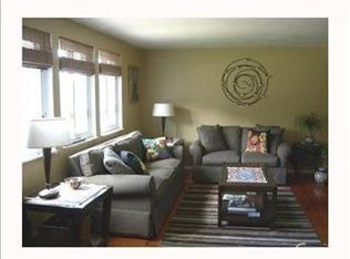 173 Rosemont Dr, Coraopolis, PA 15108