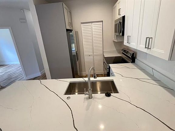 3rd image of 3749 Nyack Ln