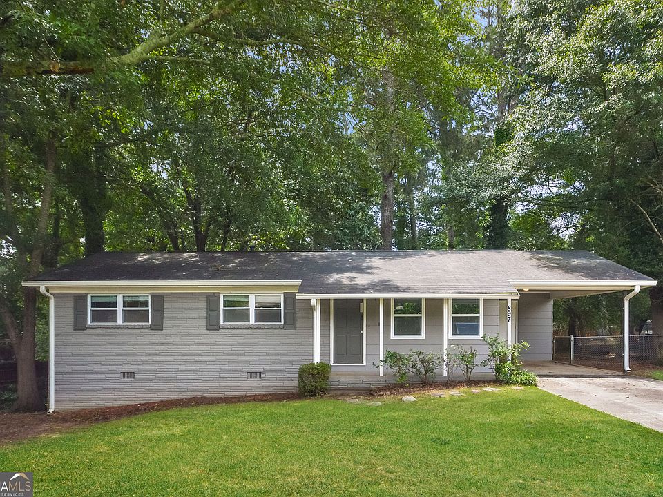 1st image of 897 King Dr SE
