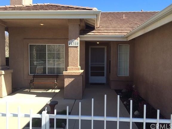 4th image of 44380 Galicia Dr