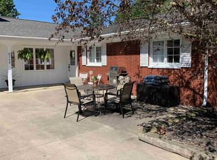 8748 E 500 N, North Webster, IN 46555